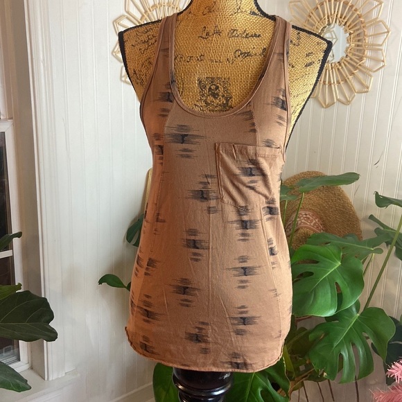 Wilfred Brown Black Racerback Tank Top Sz XS - Picture 1 of 3
